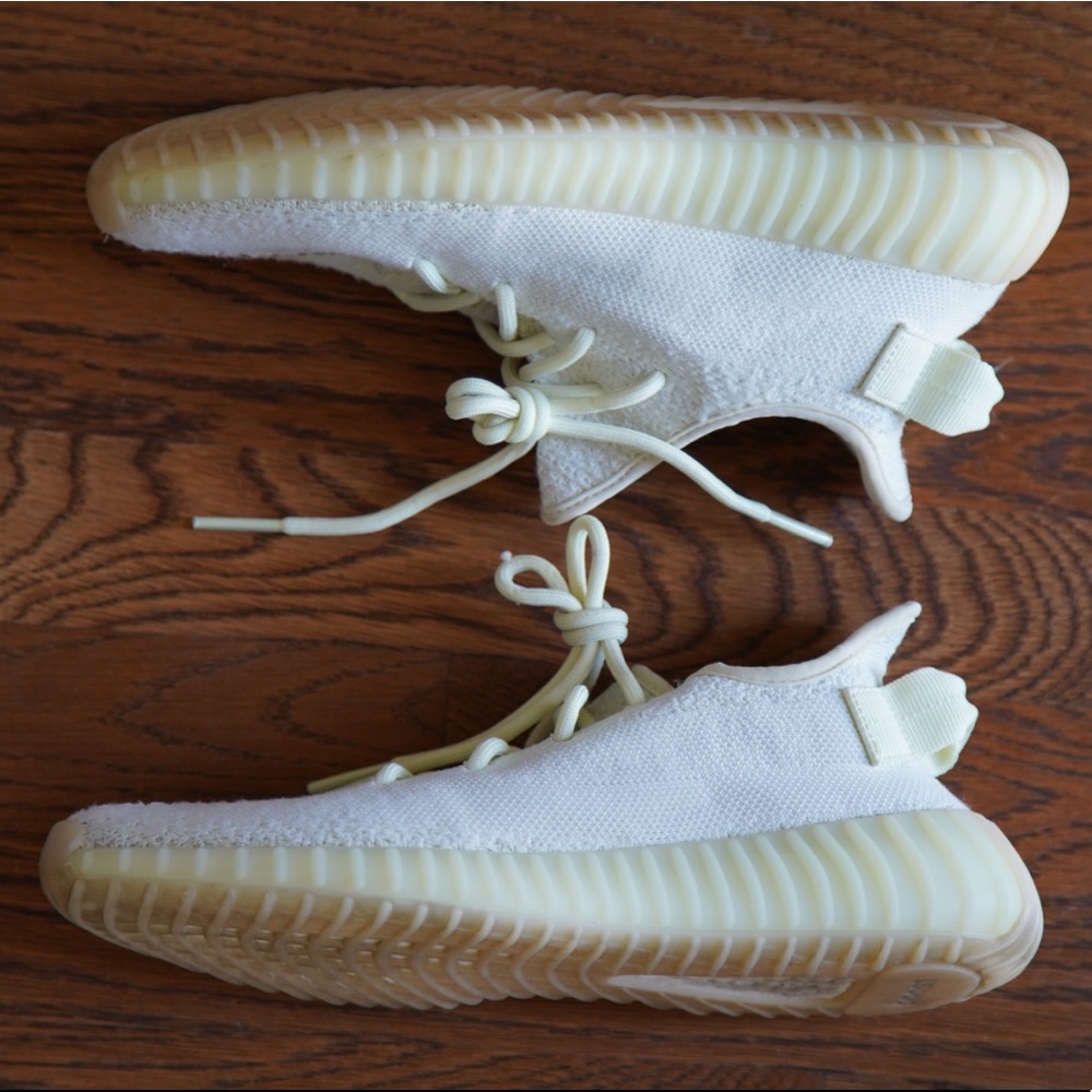 YEEZY Butter Size US 7